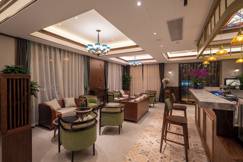 Nostalgia Hotel (Shanghai Fudan University) 36/50