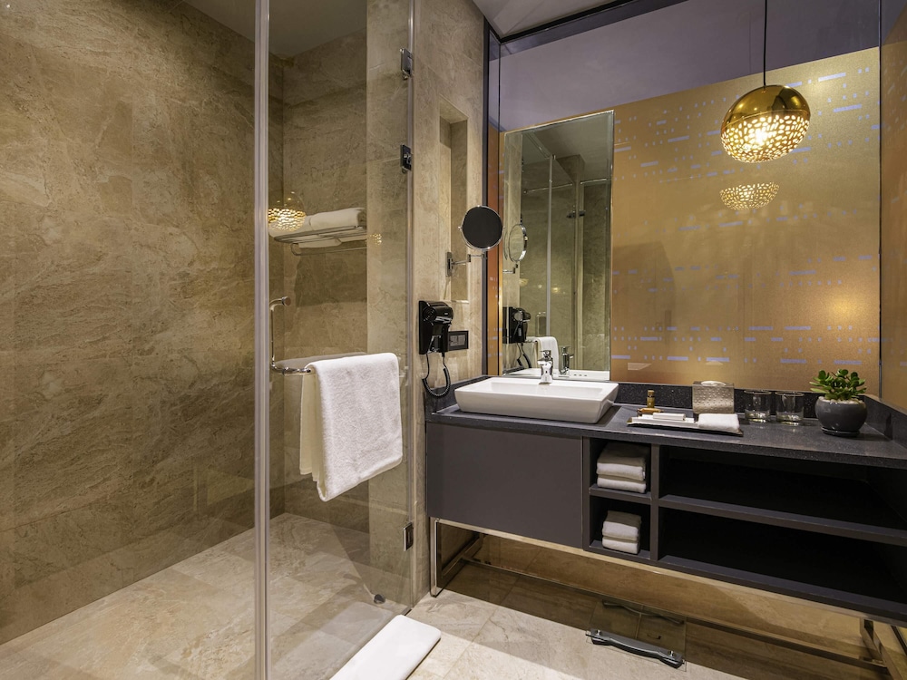 Grand Mercure Bengaluru At Gopalan Mall 50/50