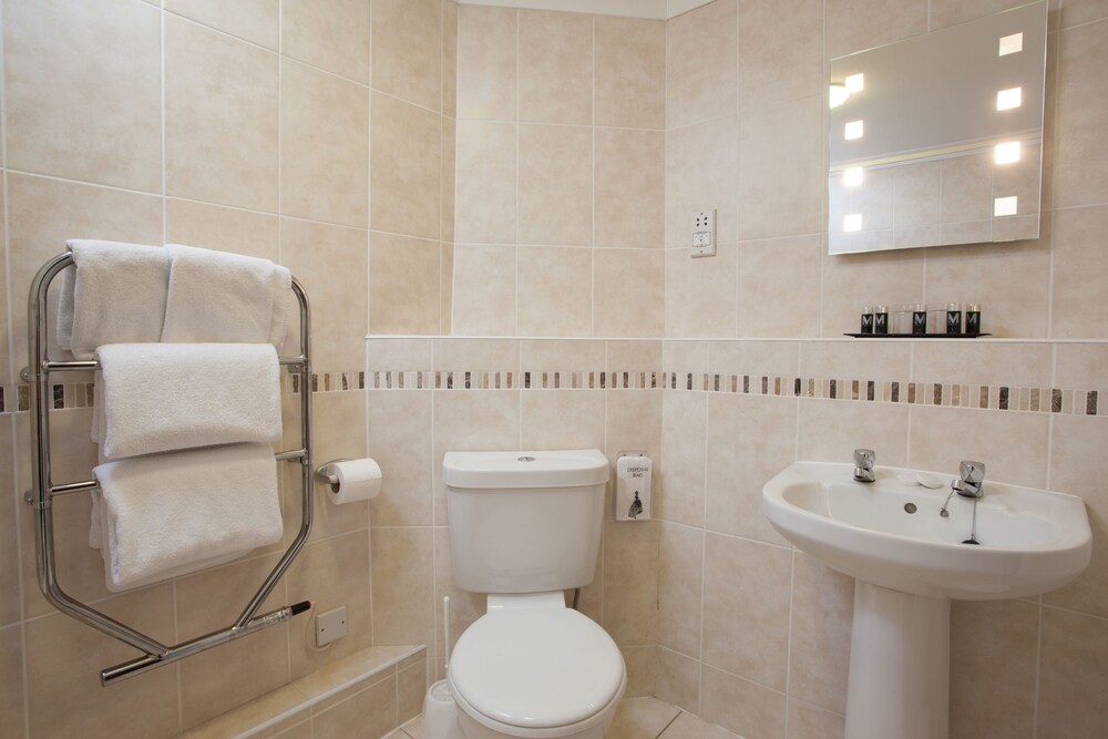 Tlh Toorak Hotel 49/50