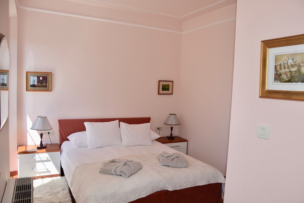Villa Tereza 12/61