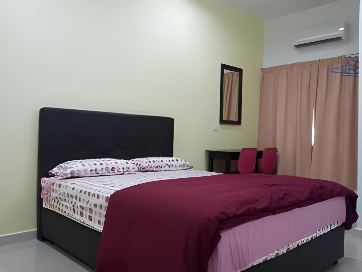 Sunshine Jonker Guesthouse 7/22