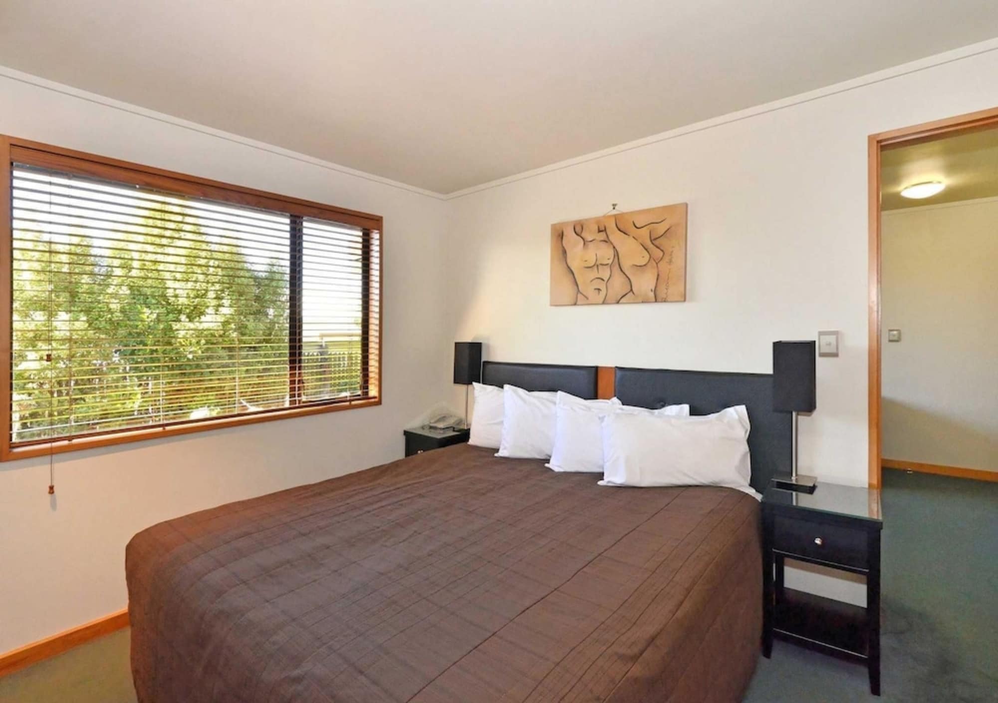Standard, King Bed