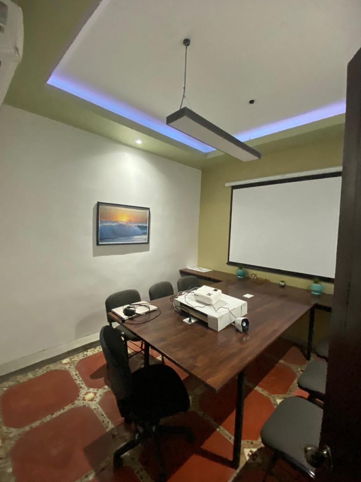 Pargos Hotel 34/42