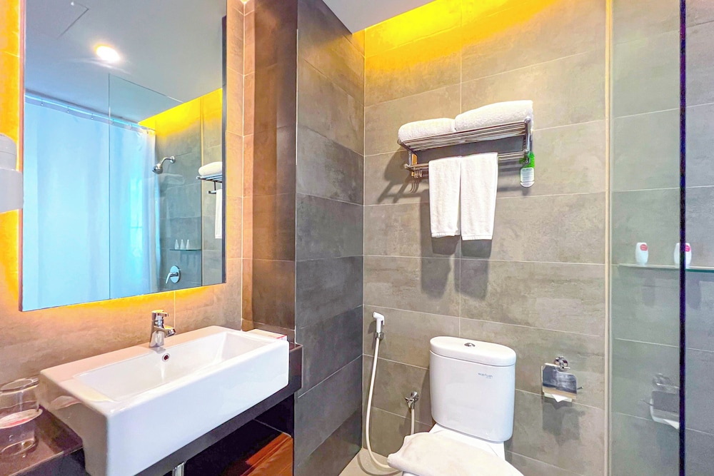 Asialink Hotel By Prasanthi 49/50