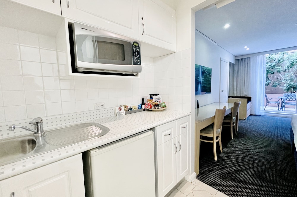 Coogee Sands Hotel And Apartments 30/65