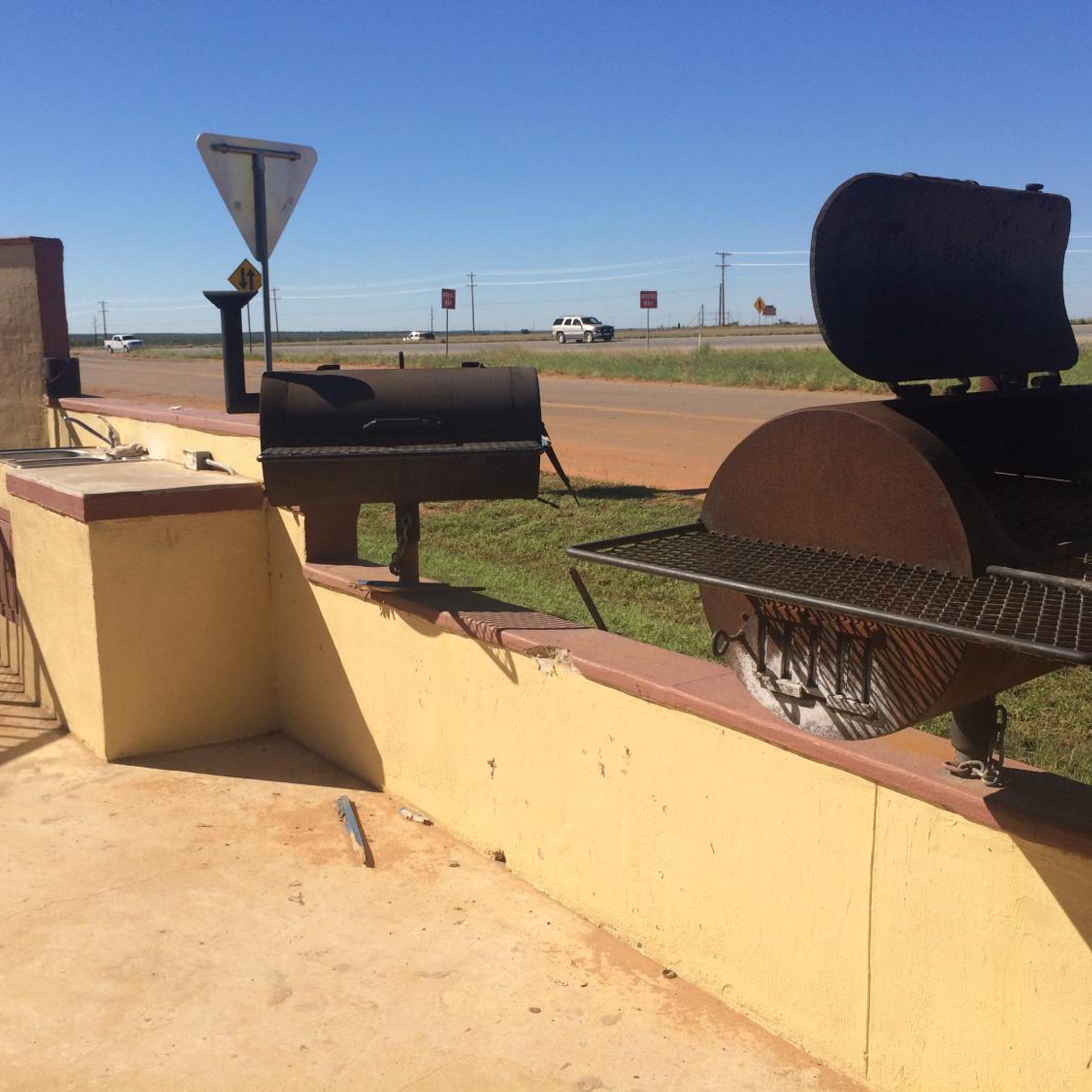 Cotulla Executive Inn 36/40