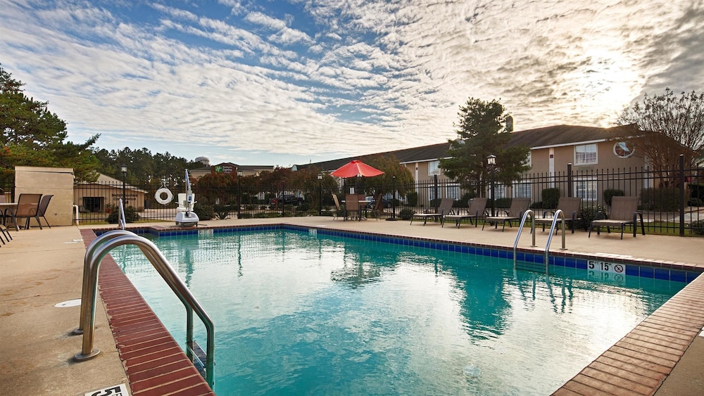 BEST WESTERN NATCHITOCHES INN 1/27
