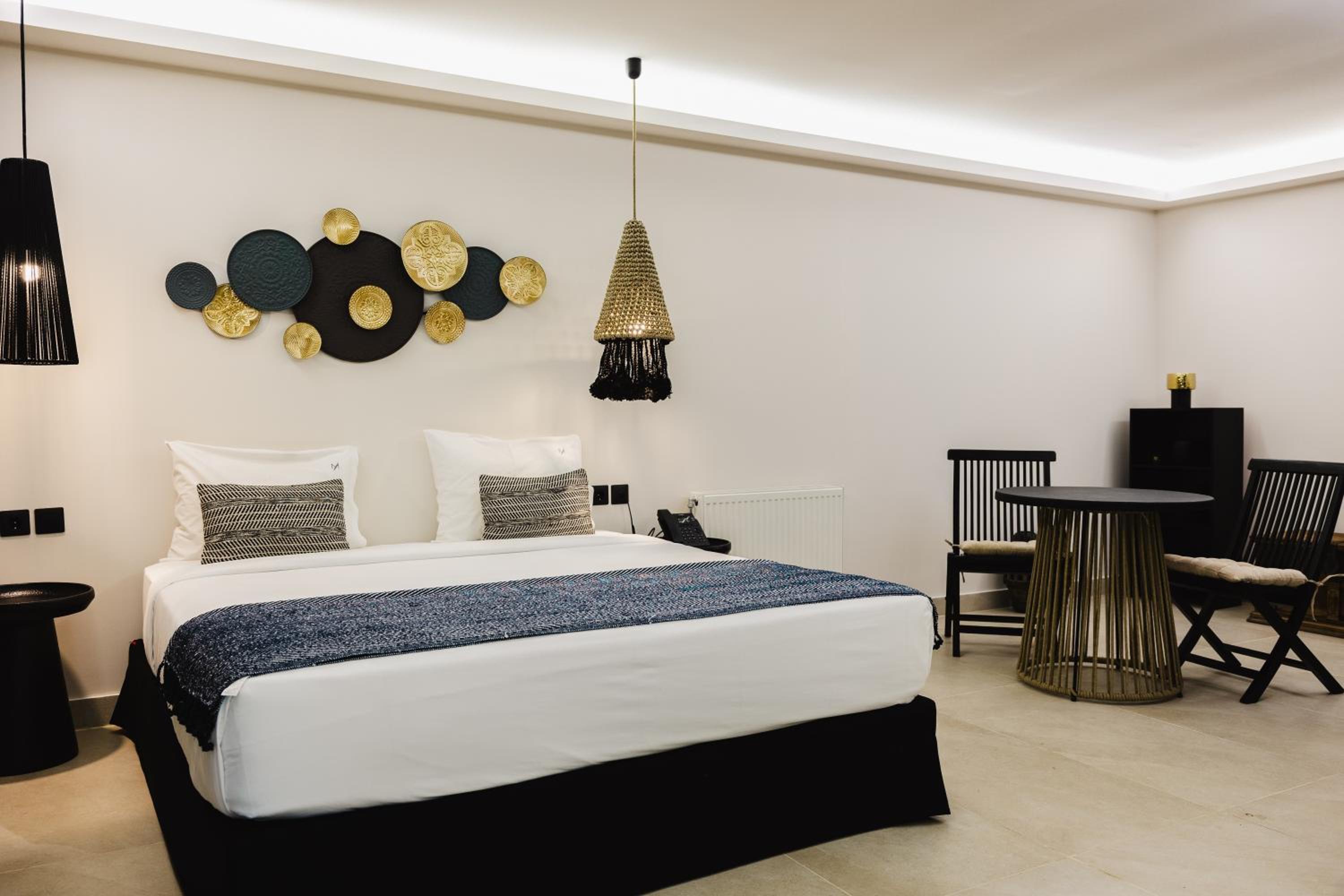 Suite, Bungalow, King Bed, Outdoor Jetted Tub