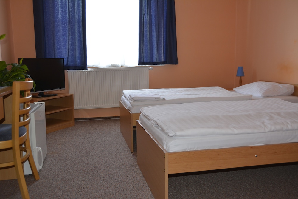 Hotel ARENA 20/56