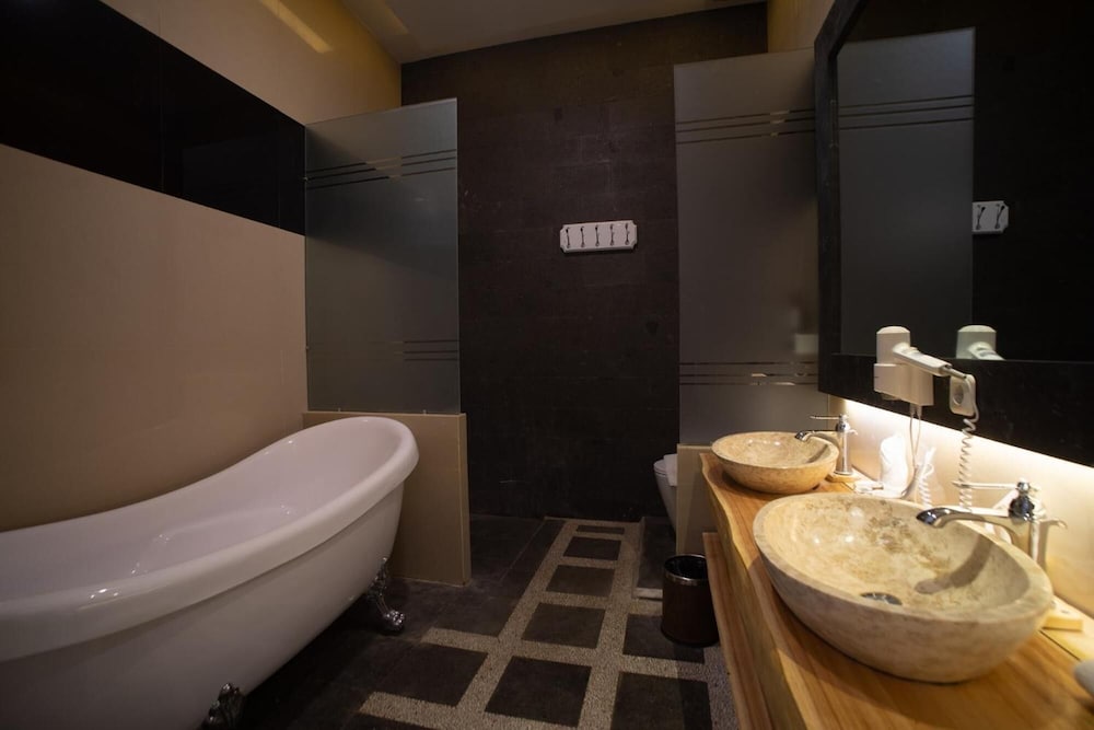 Luminor Hotel Banyuwangi Yos Sudarso 40/70