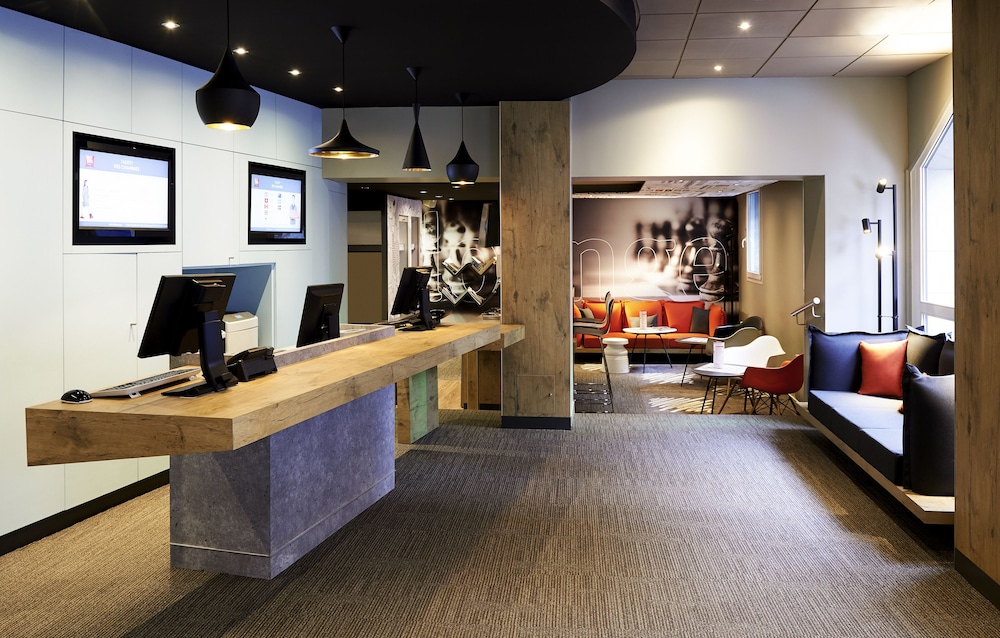 lobby