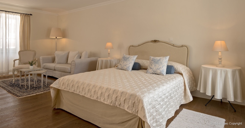 Hotel Martinis Marchi 14/50
