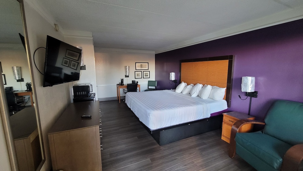 La Quinta Inn by Wyndham Corpus Christi South 11/33