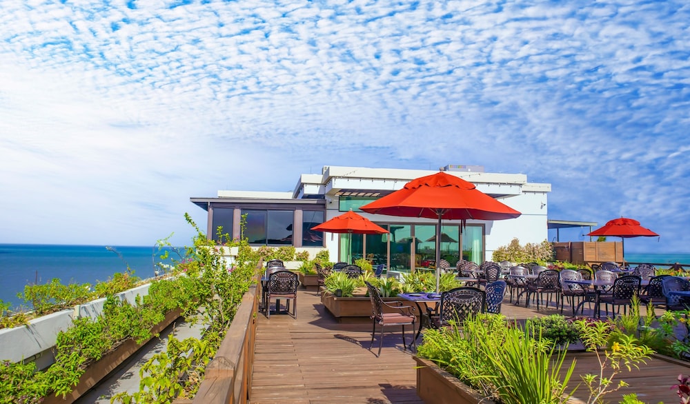 Golden Bay Belize Hotel 3/50