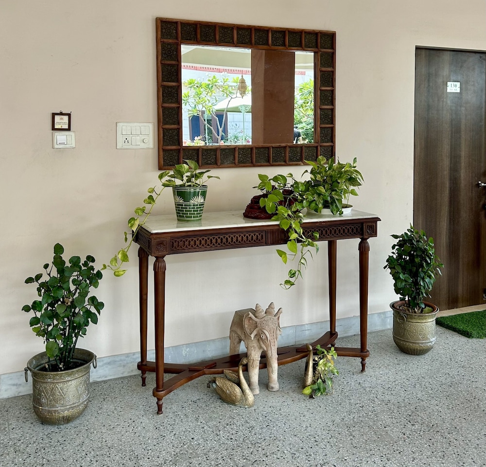 SURYAA VILLA JAIPUR A CLASSIC HERITAGE HOTEL 18/134