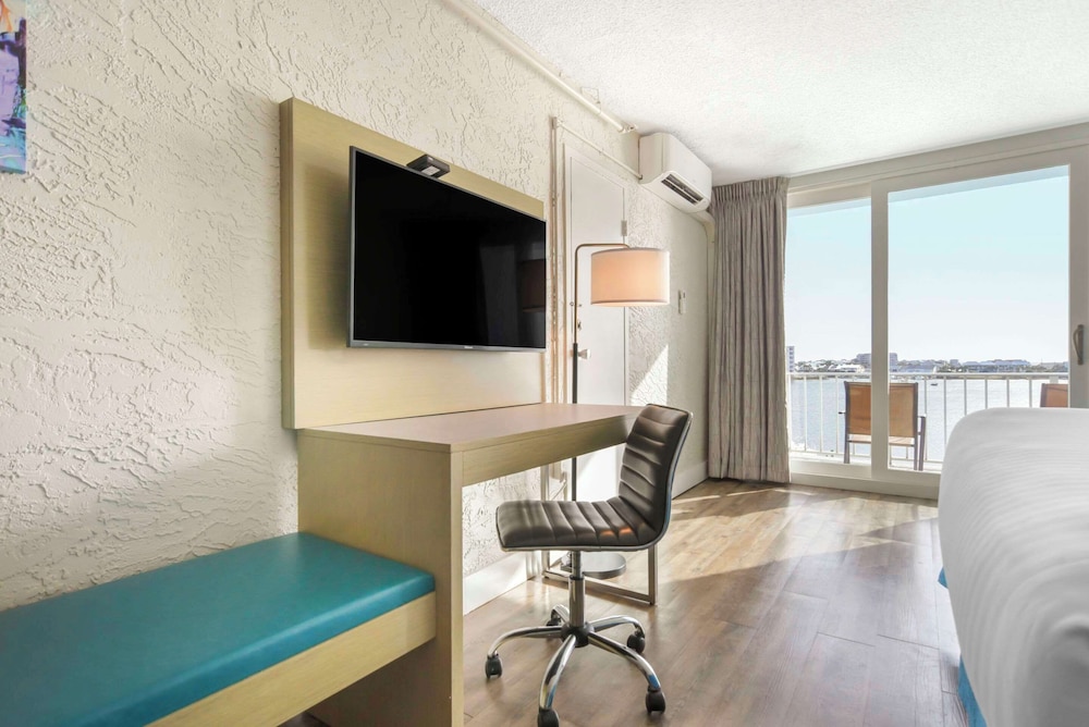 Inn on Destin Harbor, an Ascend Collection Hotel 47/59