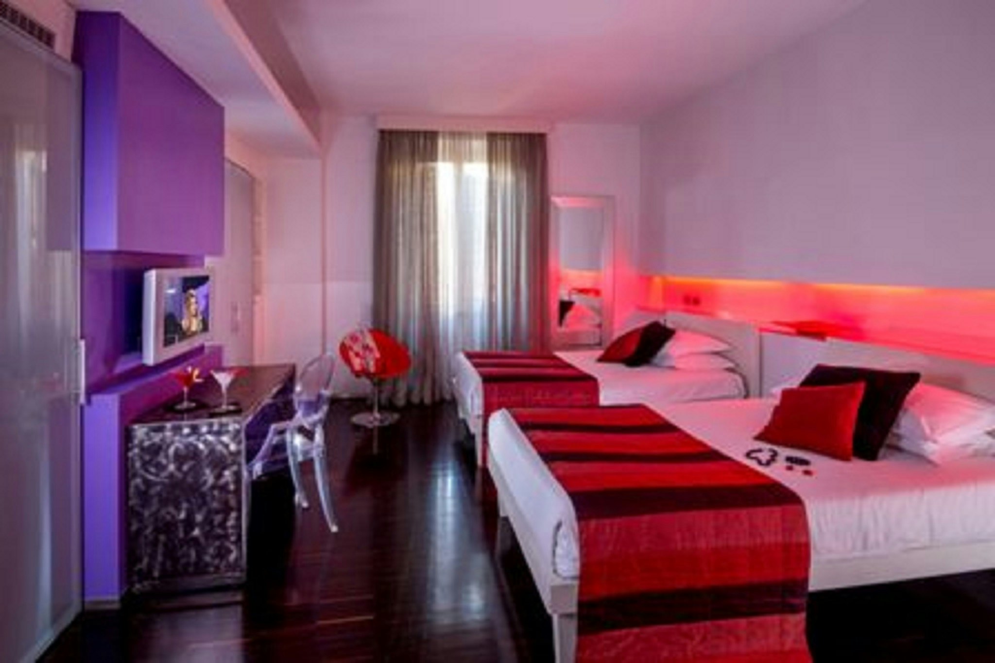 Ariston Hotel 11/55