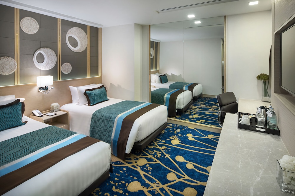 Solitaire Bangkok Sukhumvit 11 by Kingston Hotels 25/73