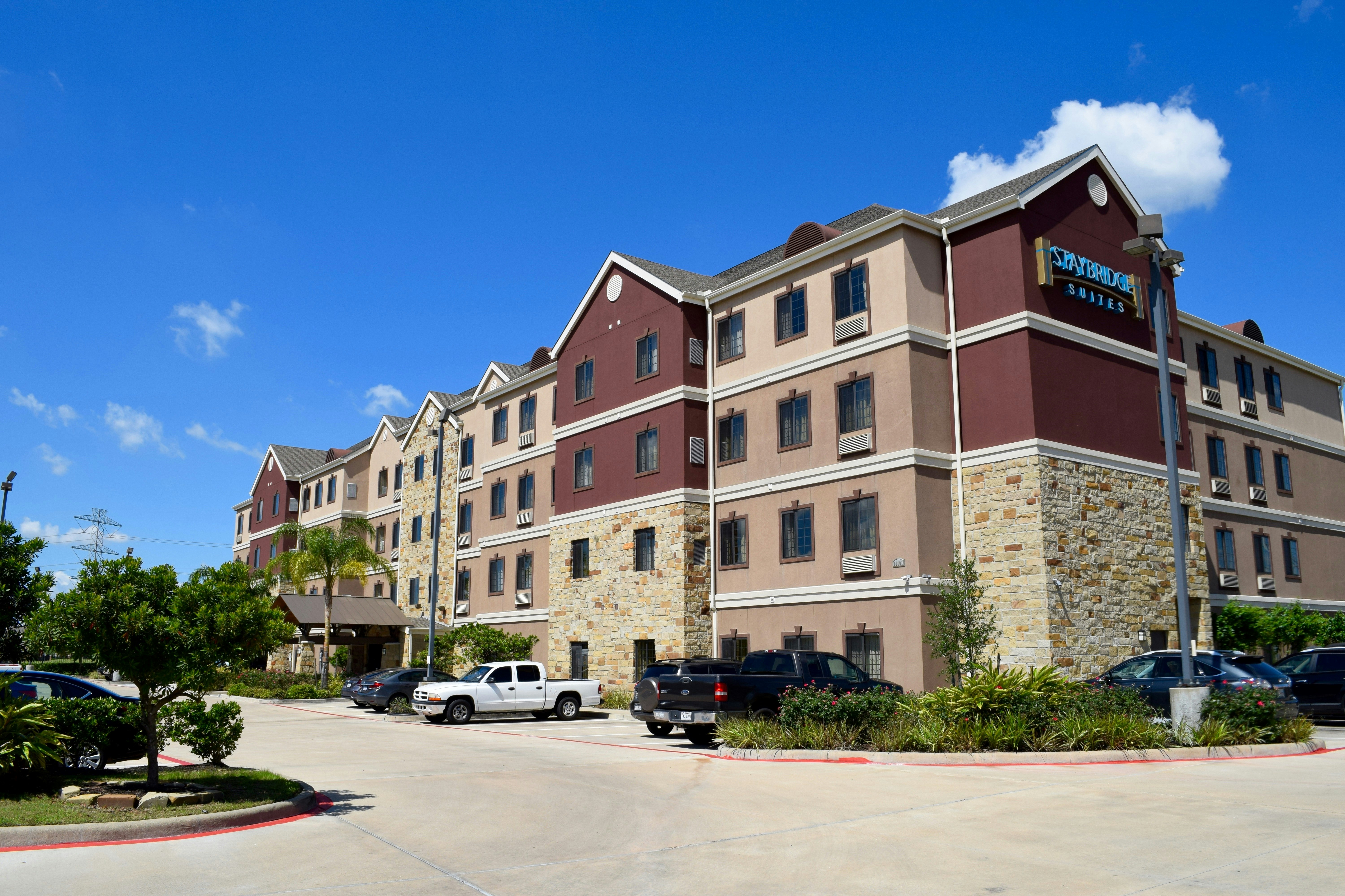 Staybridge Suites Houston Stafford Sugar Land 64/65