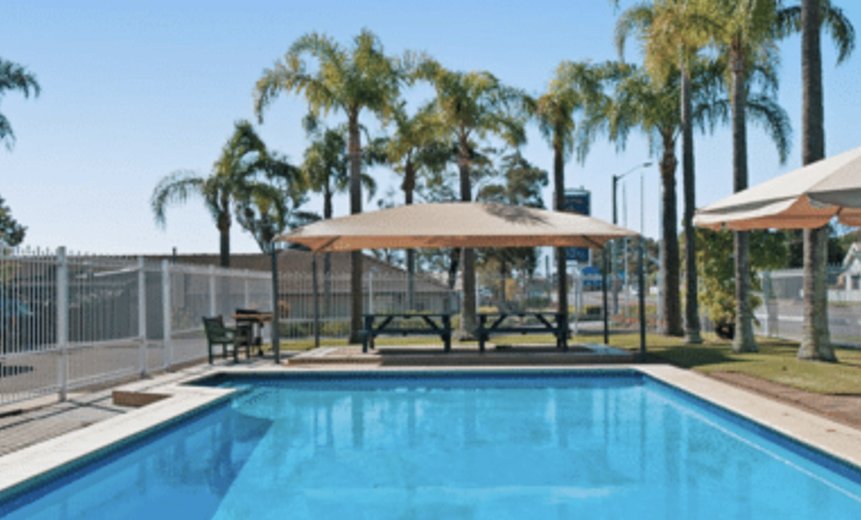 Colonial Terrace Motor Inn 21/29