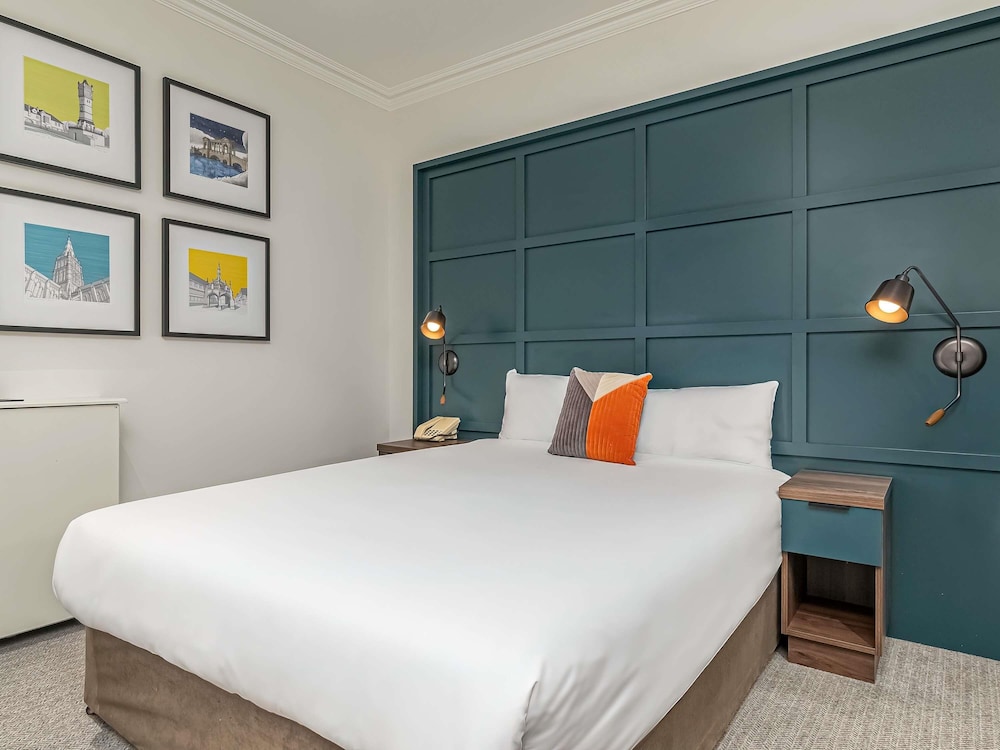Mercure Salisbury White Hart Hotel 24/71