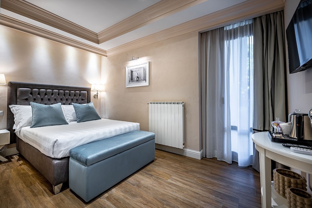 Hotel Ungherese 4/50