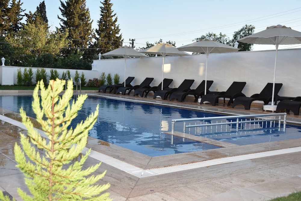 Laden Hotel Bodrum 36/42