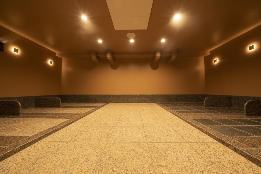 Nagoya B S Hotel 38/55