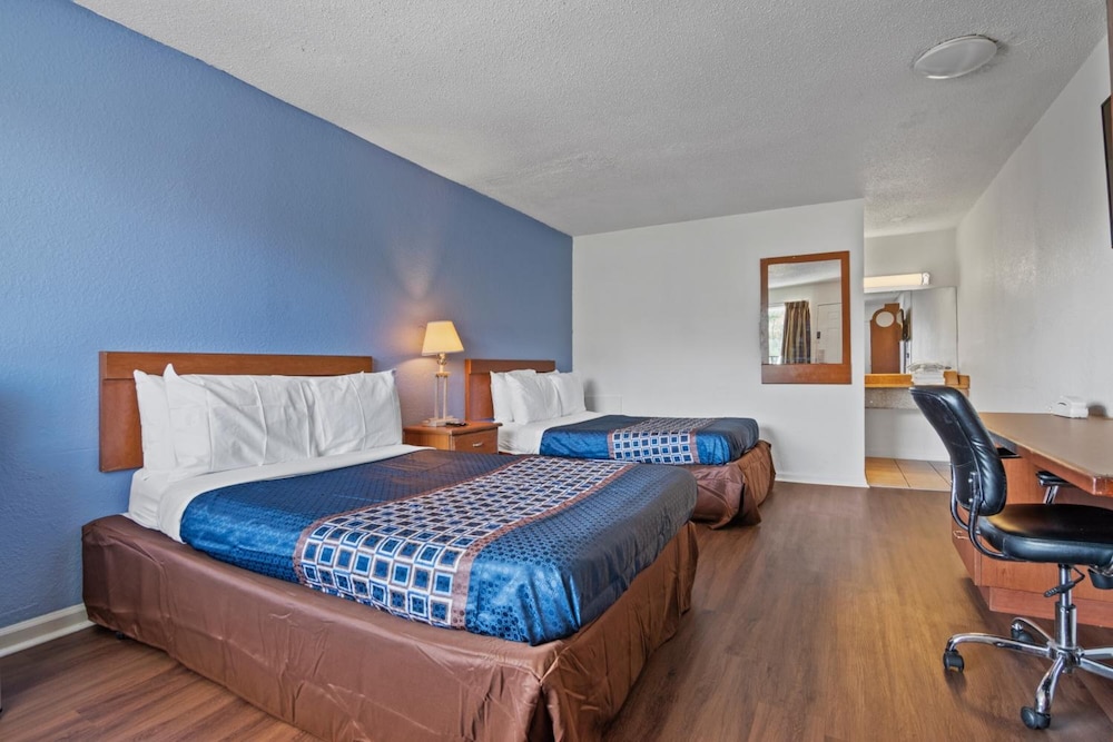 Economy Lodge 15/21