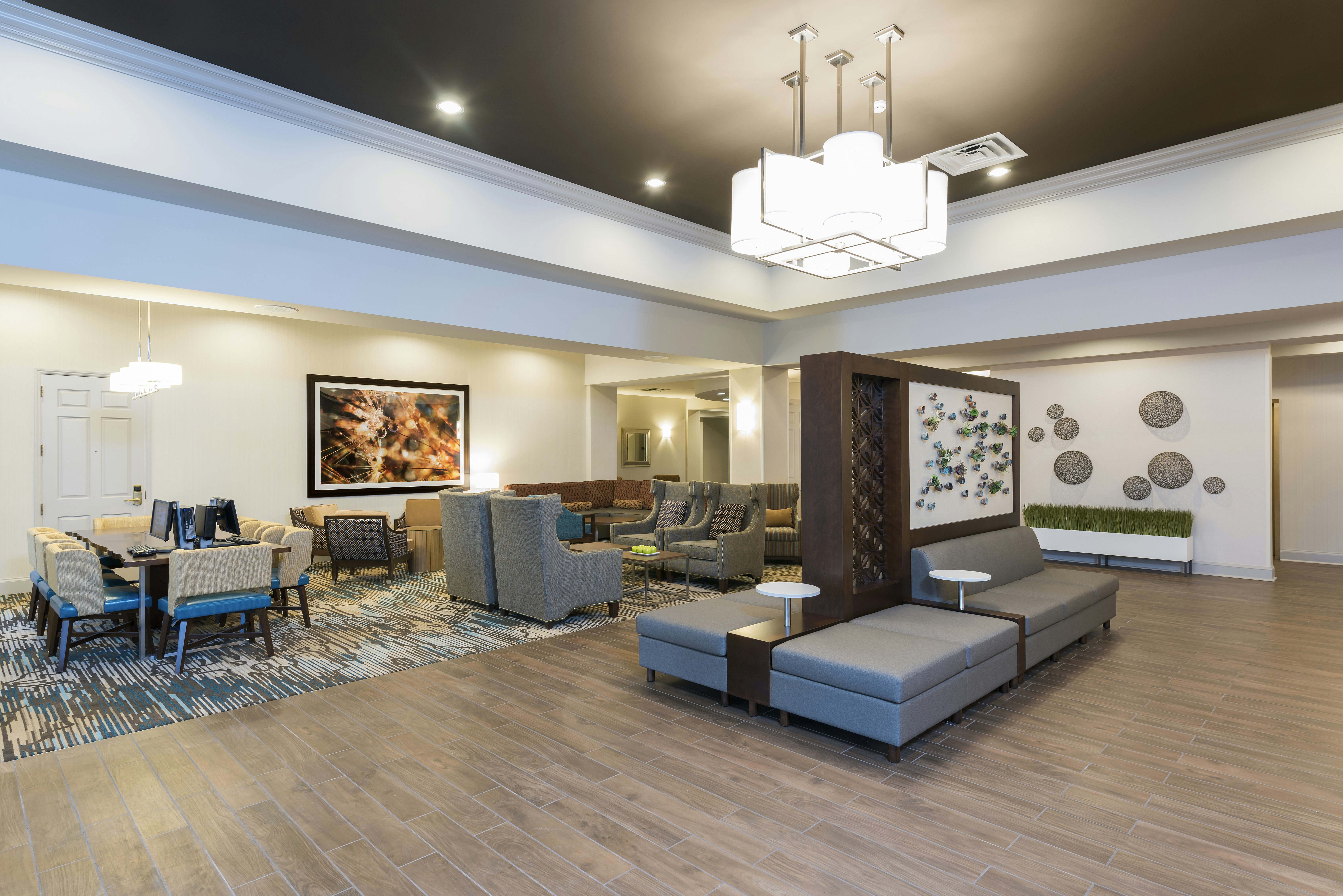 Doubletree By Hilton Pleasant Prairie Kenosha 24/48