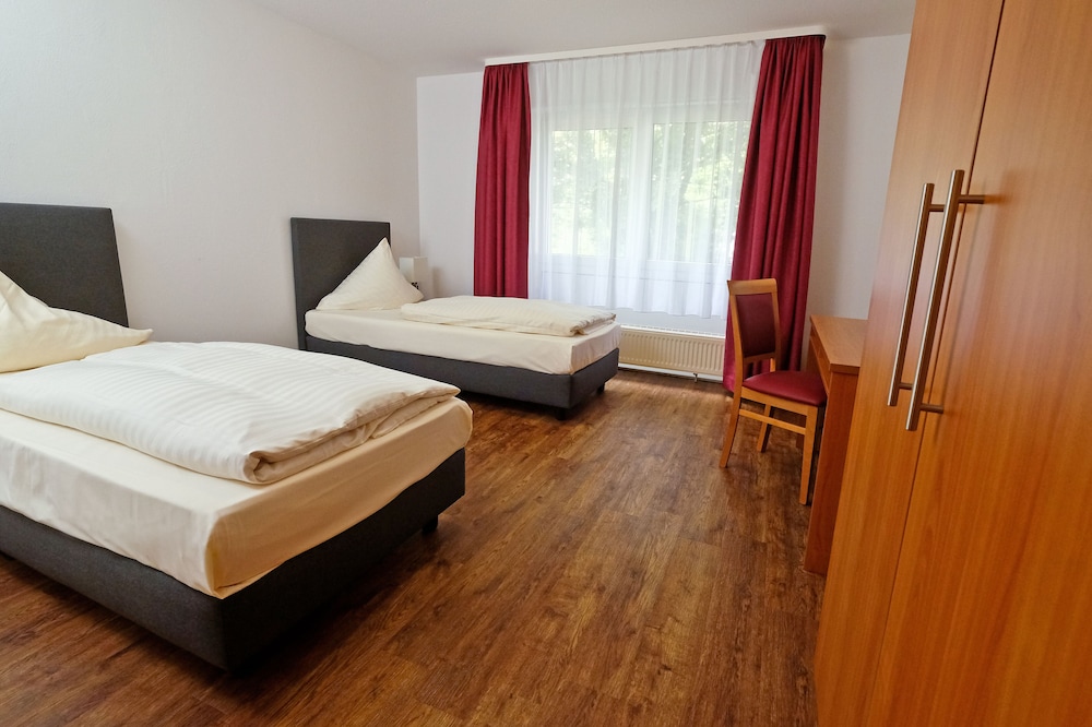 Apart Hotel Studio 20km from Hannover 14/65