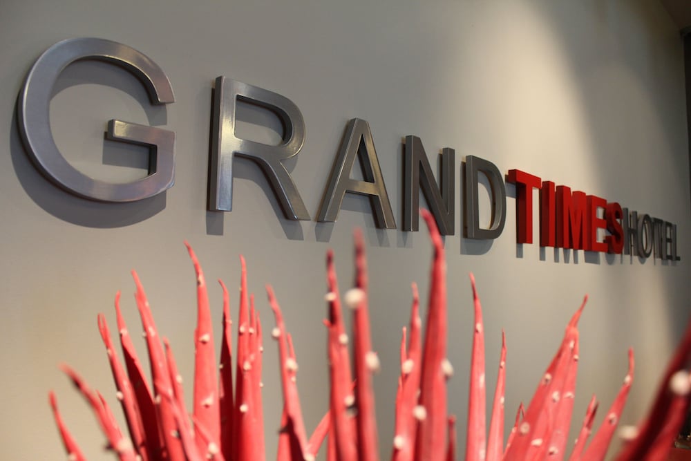 Grand Times Hotel 40/68