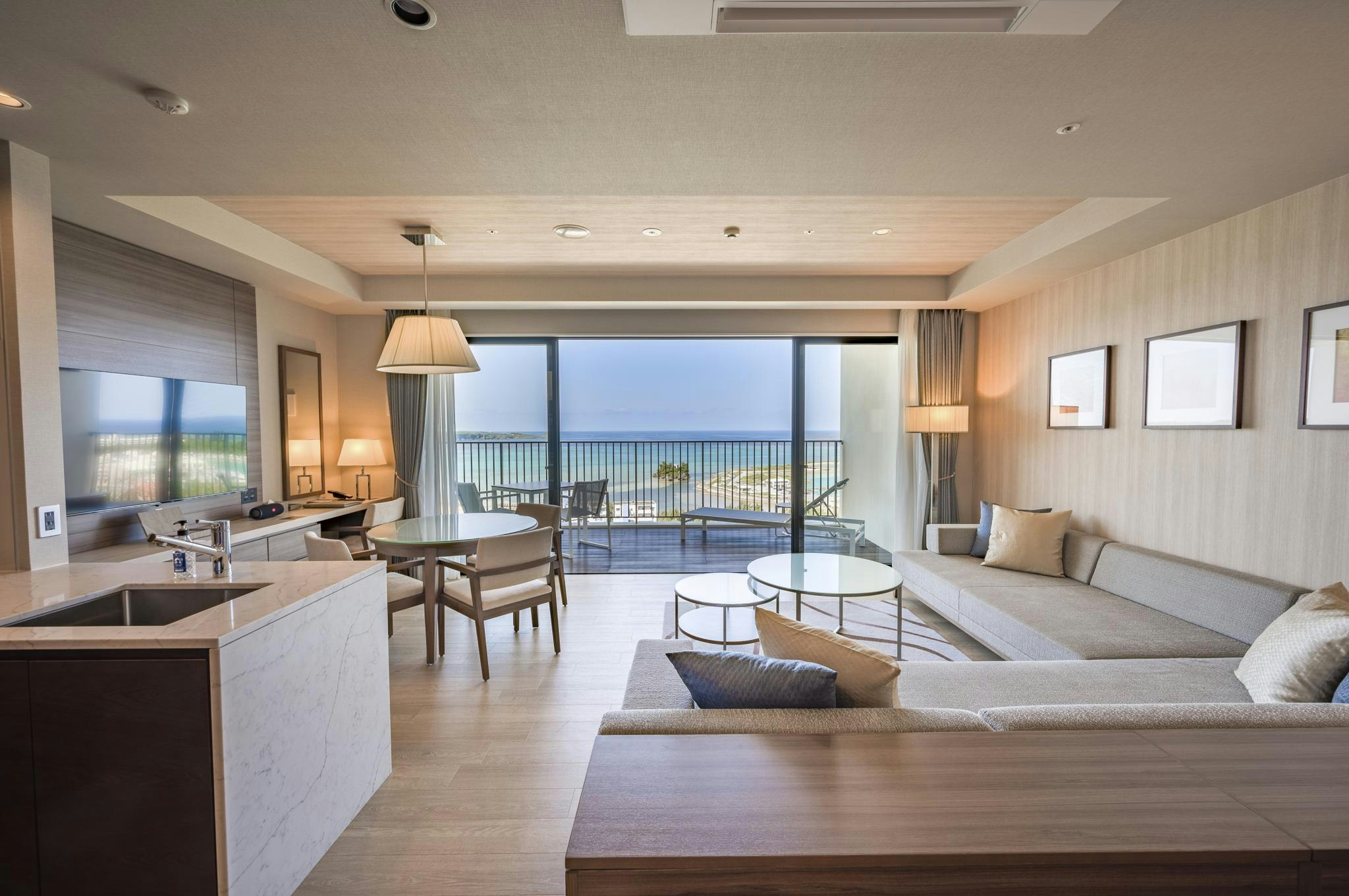 Premier Ocean Suite