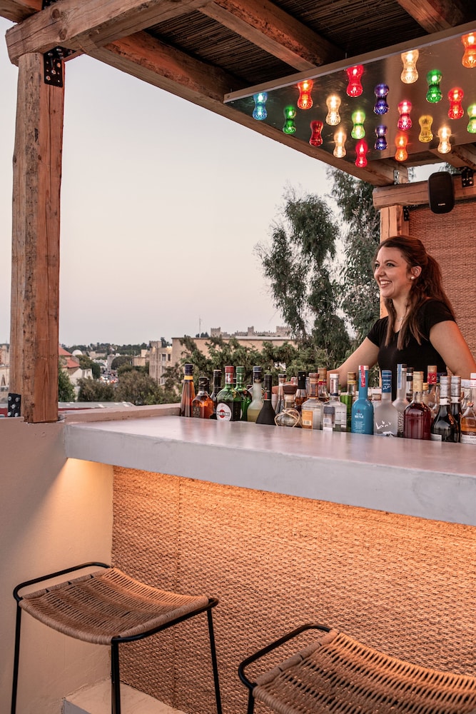 Cook's Club City Beach Rhodes 50/63