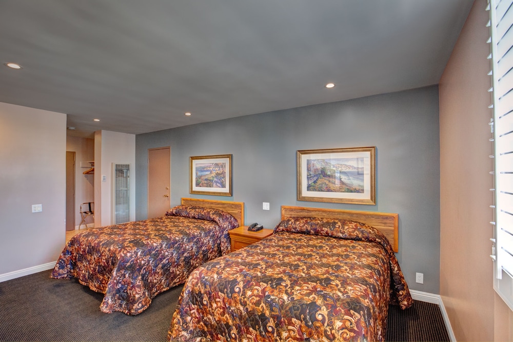 Dunes Inn Wilshire 34/72