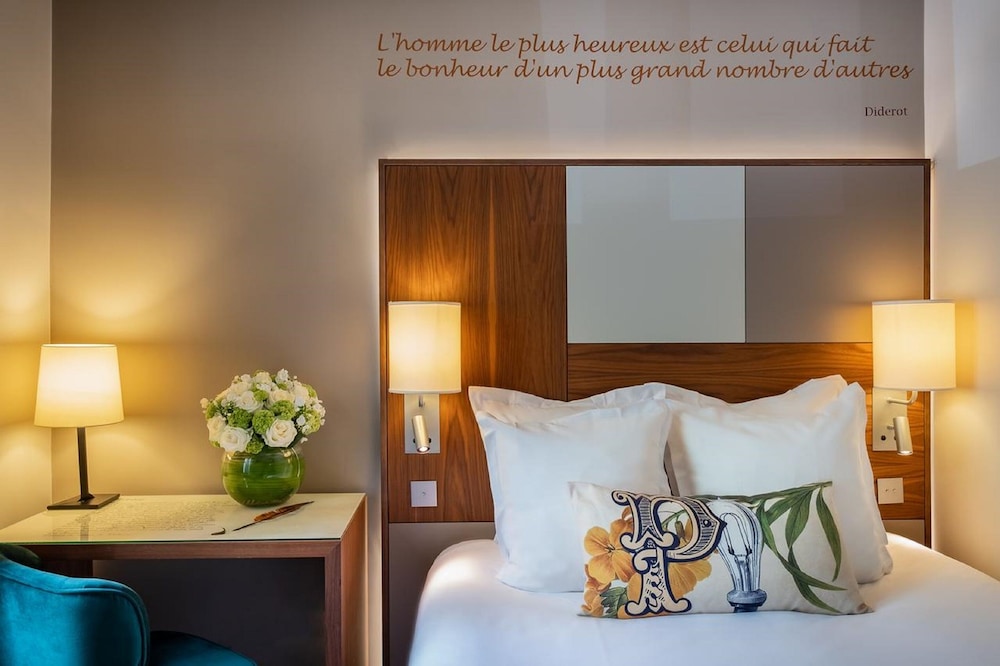 Hotel Le Tourville by Inwood Hotels 25/48