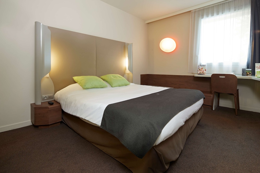 Hotel Campanile Nantes Centre Saint Jacques 26/69
