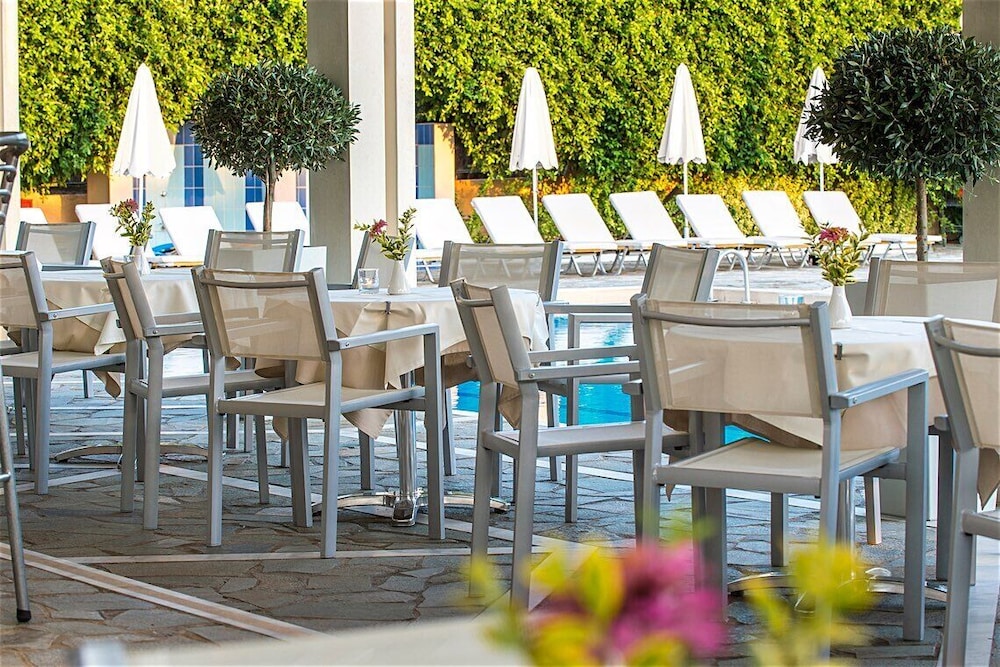 Kedrissos Hotel Apartments 27/44