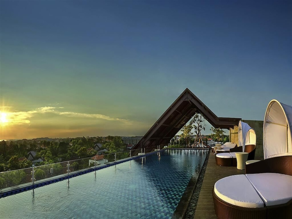 Luminor Hotel Legian Seminyak 49/50