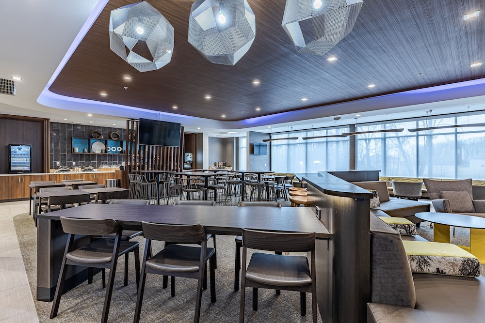 SpringHill Suites Detroit Sterling Heights 25/35