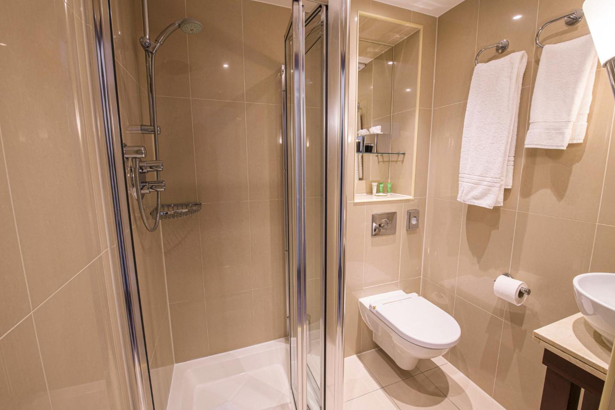 غرفة مفردة صغيرة، Hyde Park International Hotel 6/10