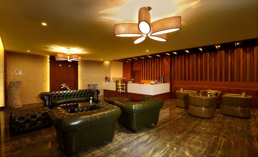 Amber Dale Luxury Hotel and Spa, Munnar (ex PLUM JUDY - THE LEISURE HOTEL) 33/50