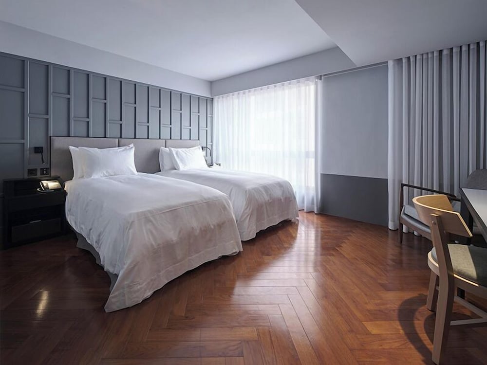 RedDot Hotel 20/50