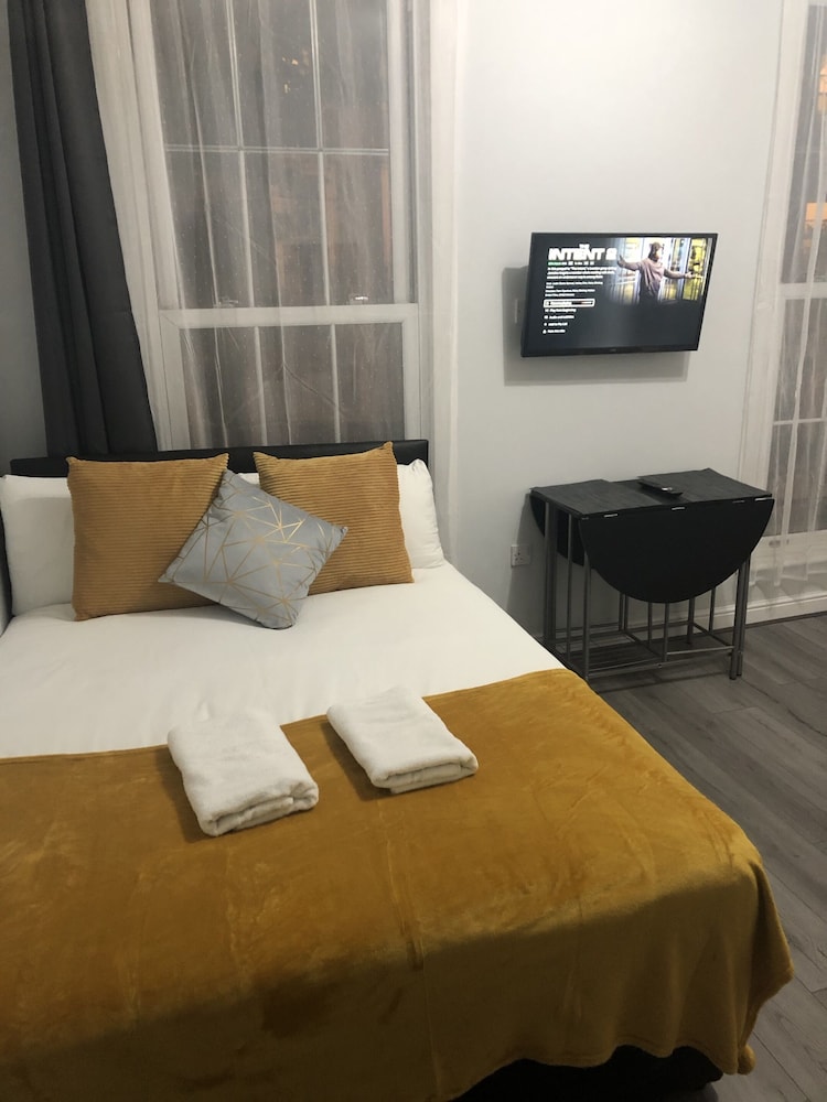 London City Gate Kings Cross St Pancras 15/50