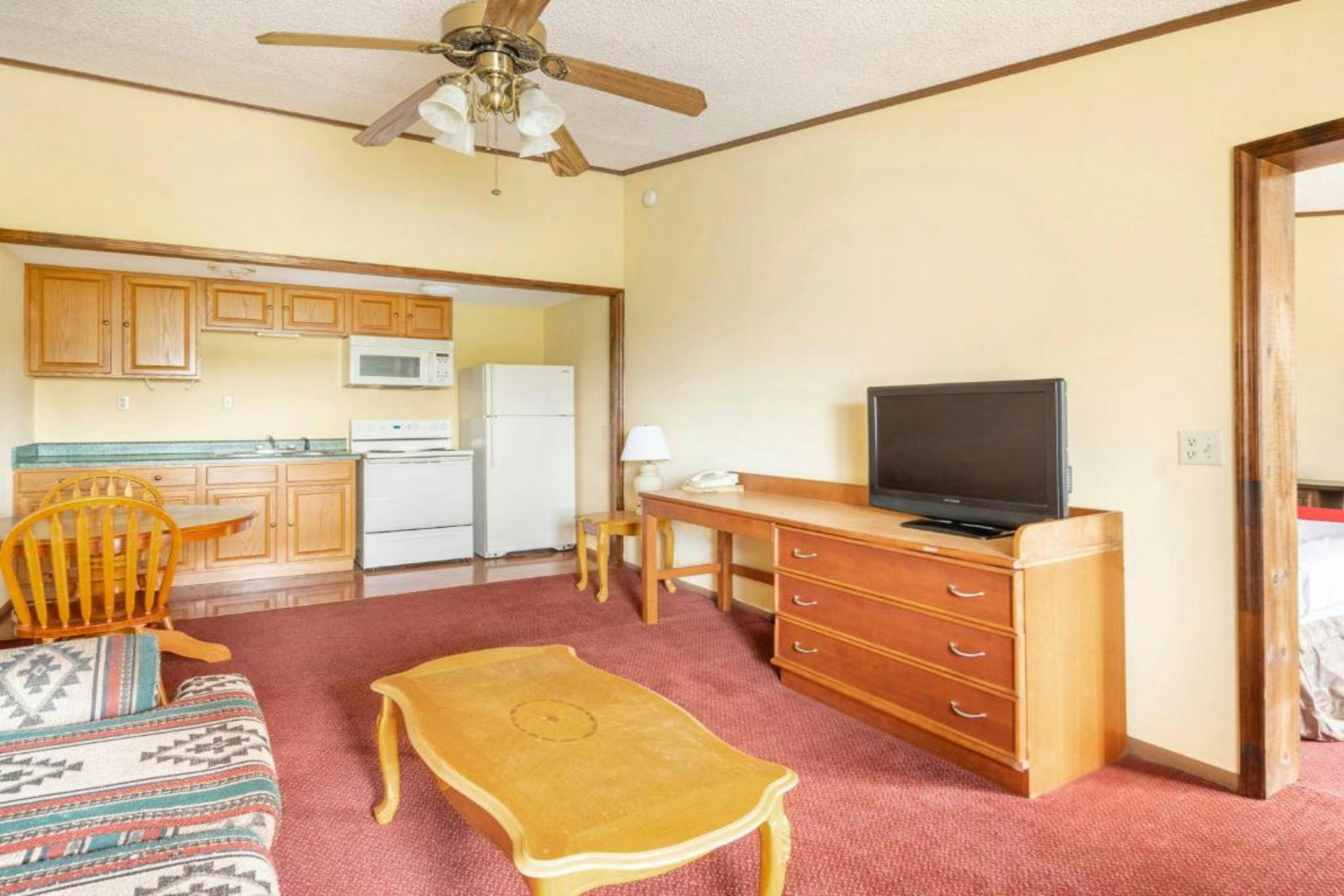 OYO Hotel Daleville AL Hwy 84 60/75