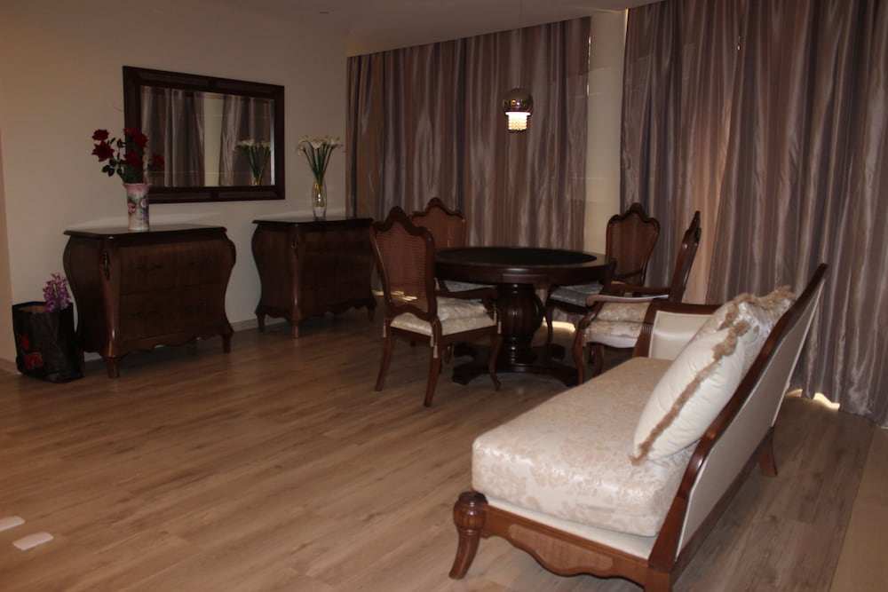 Minas Platinum Hotel & Convention 32/58