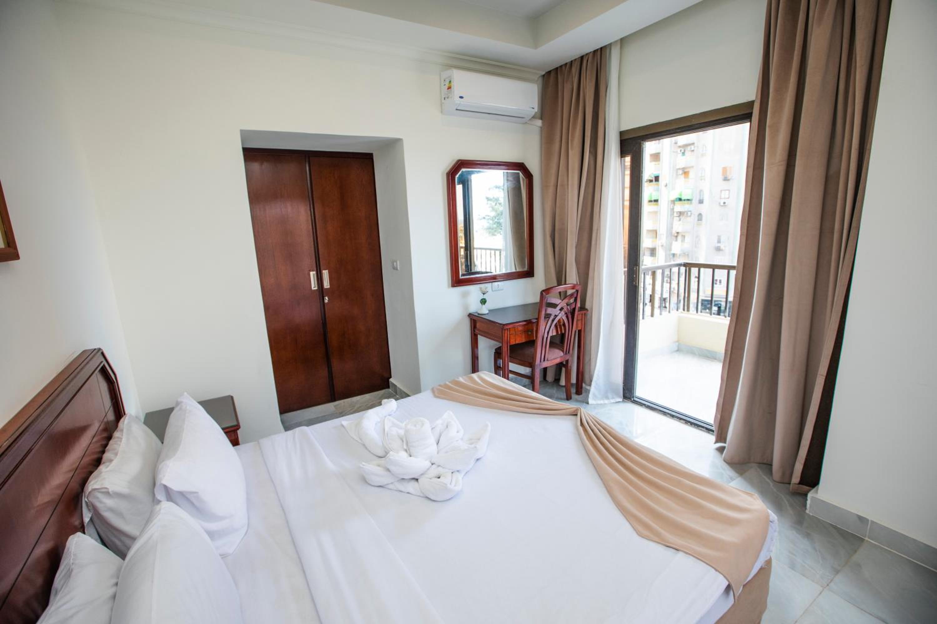 Renovated, Executive, Suite, Partial Sea View