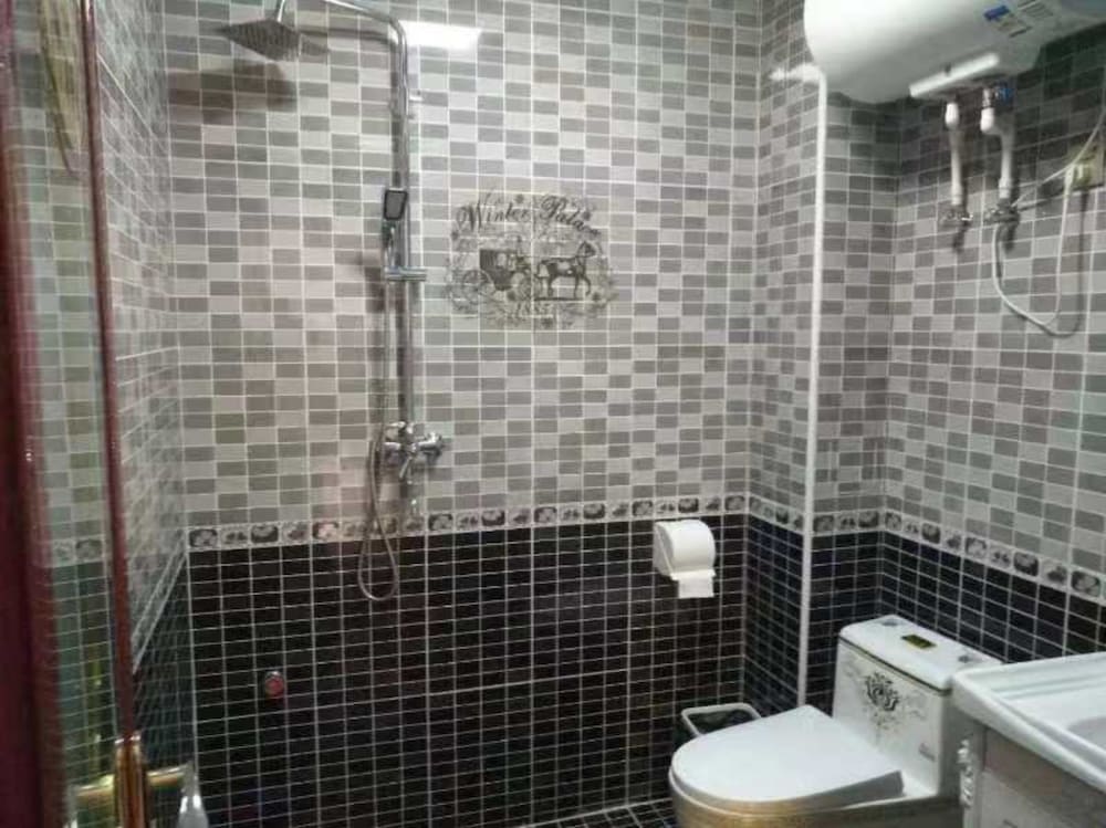 Ru Yi Residence 15/16