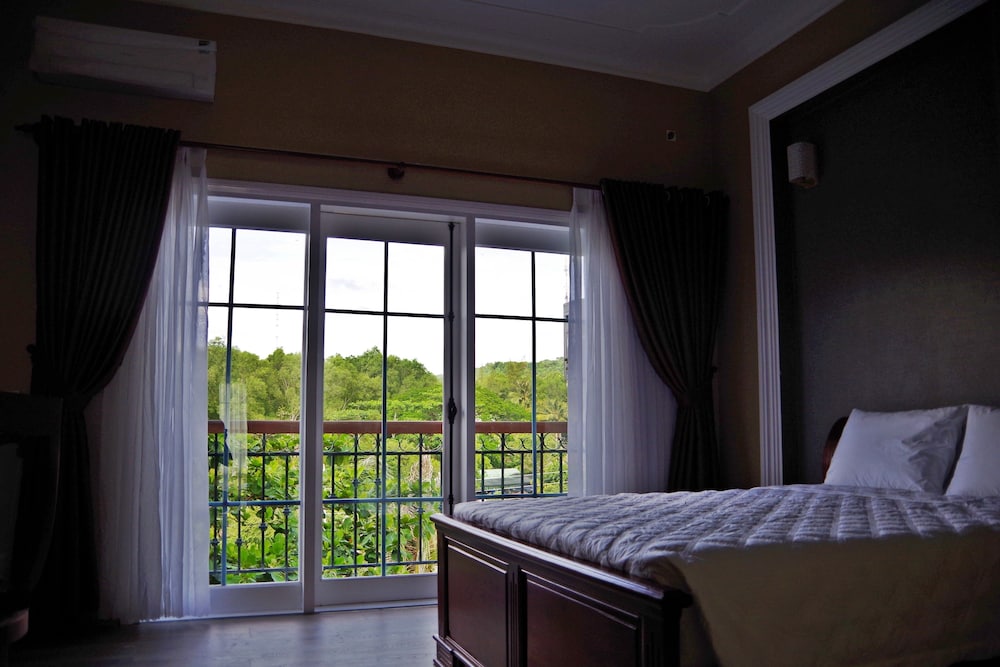 Ngoc Chau Hotel 32/60