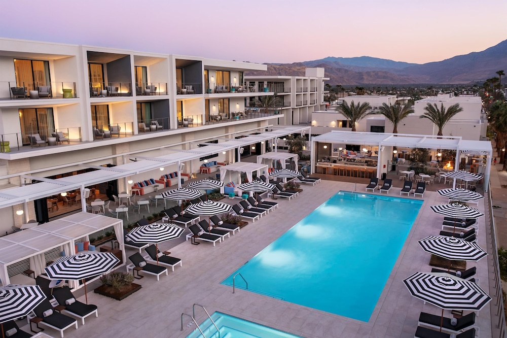 Thompson Palm Springs By Hyatt 6/48